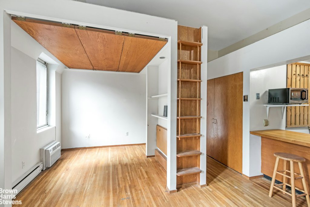 59 W 90TH Street, Unit 4F