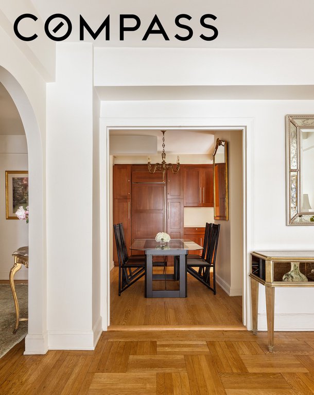 60 Gramercy Park North, Unit 9K photo 4