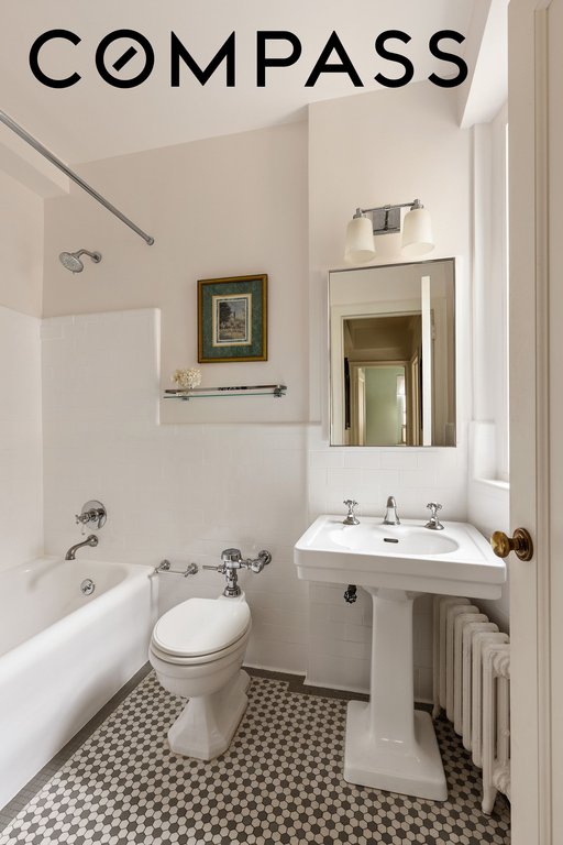 60 Gramercy Park North, Unit 9K photo 7