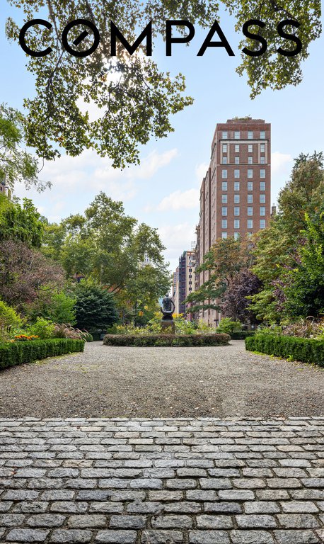 60 Gramercy Park North, Unit 9K photo 9