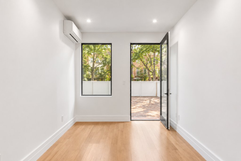 187 Pulaski Street, Unit GARDEN photo 5