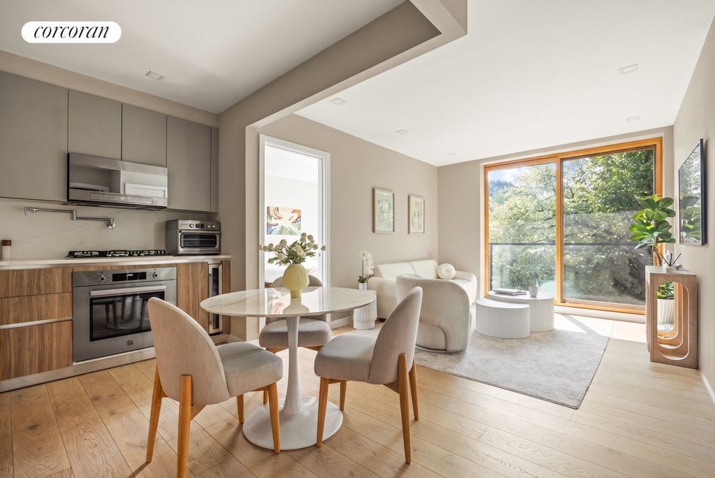 959 Madison Street, Unit 3A