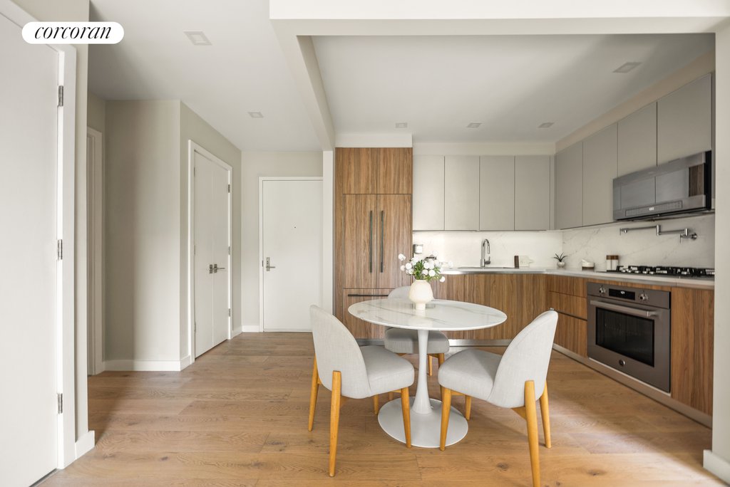 959 Madison Street, Unit 3A photo 3