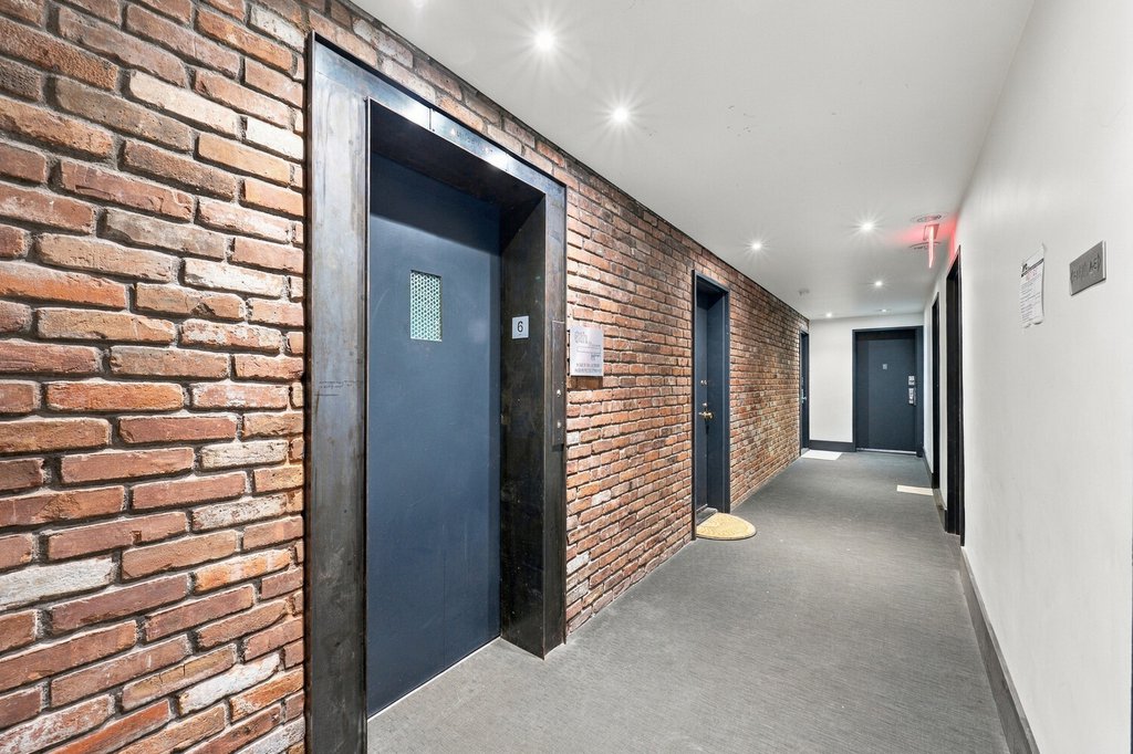 250 West 15th Street, Unit 6G photo 15