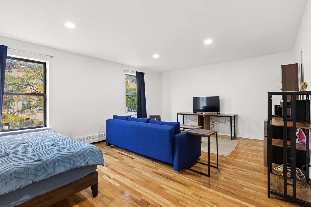 124 Thomas S. Boyland Street – For Sale photo 9
