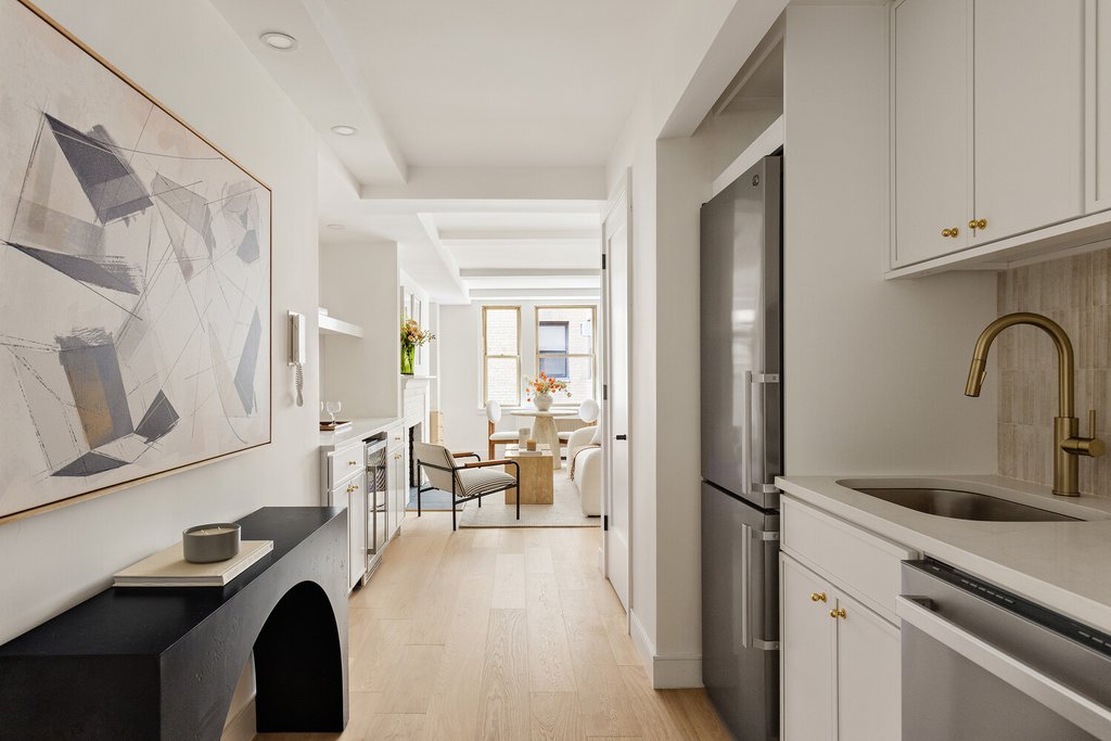 59 West 12th Street, Unit 2F photo 8