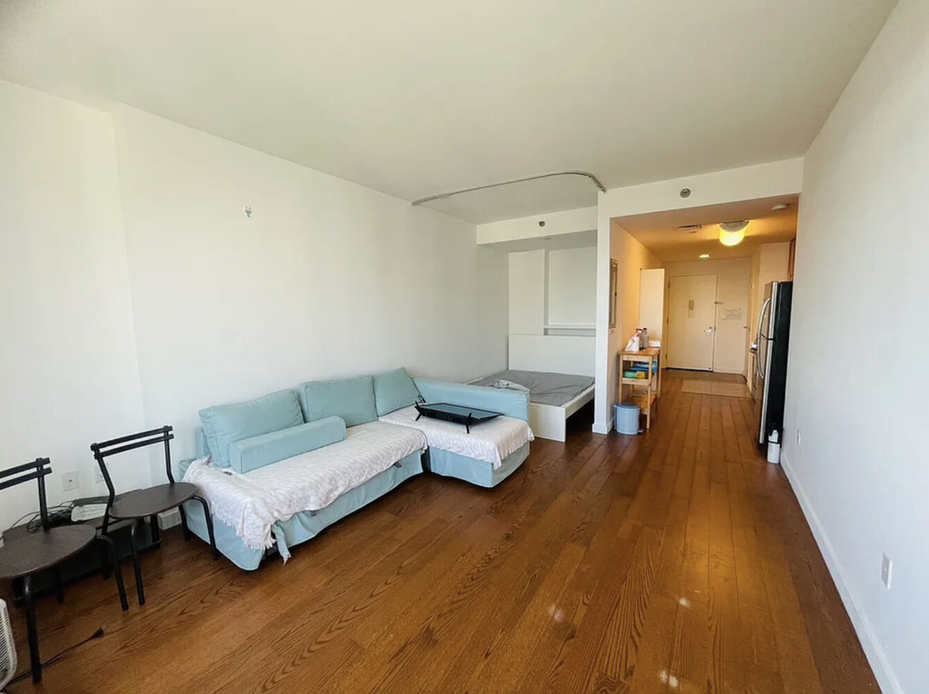 40-26 College Point Boulevard, Unit 1809 photo 3
