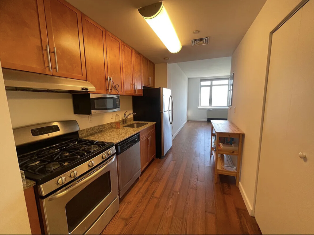 40-26 College Point Boulevard, Unit 1809 photo 4