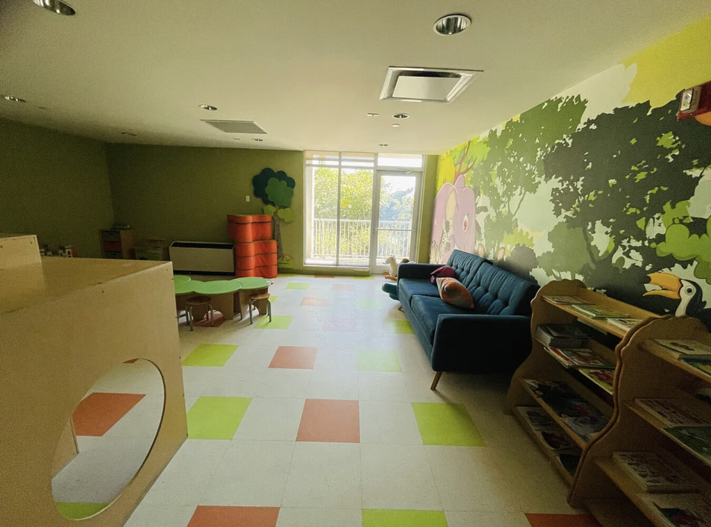 40-26 College Point Boulevard, Unit 1809 photo 10
