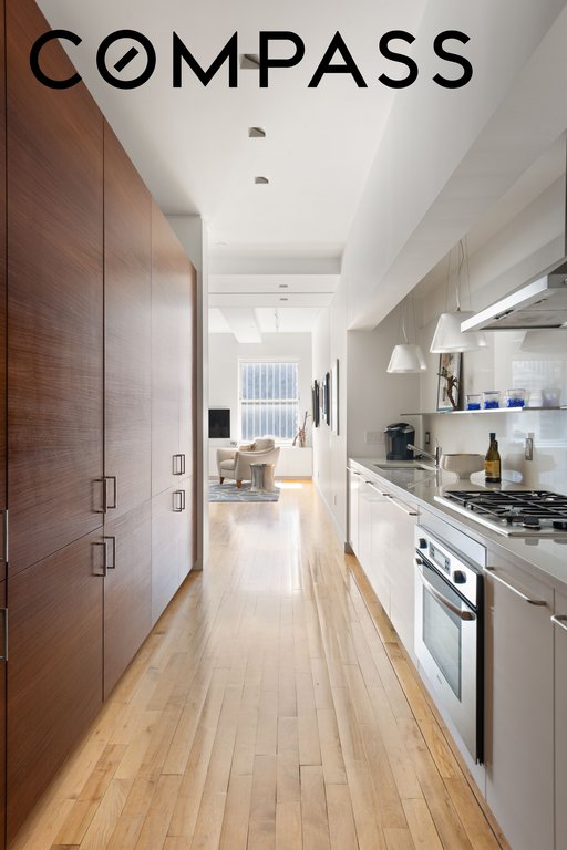 15 Broad Street, Unit 2524 photo 5
