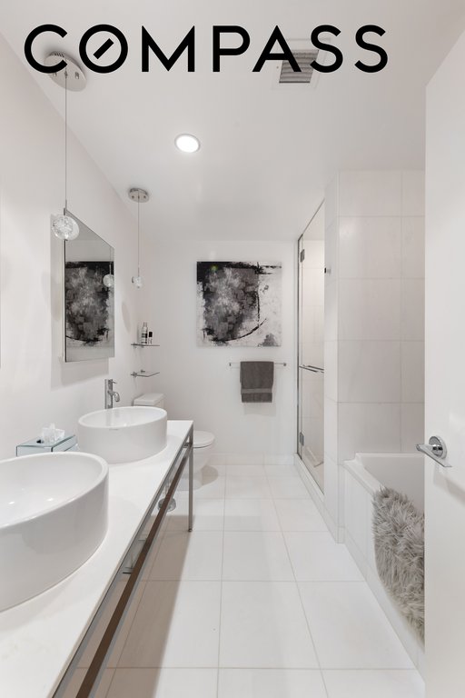 15 Broad Street, Unit 2524 photo 9