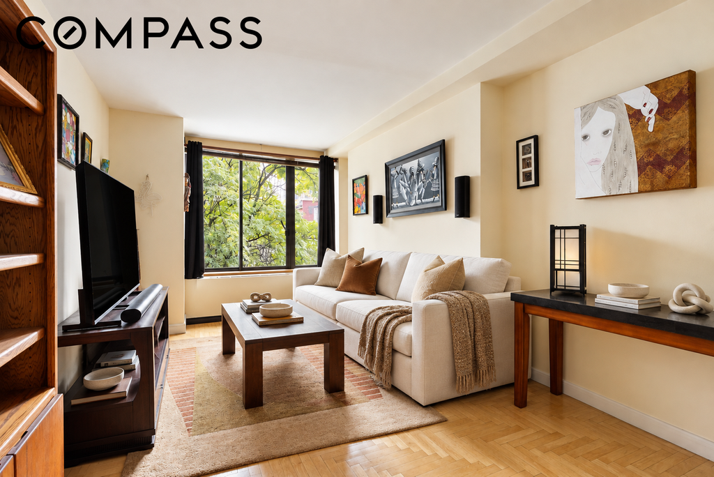 300 East 93rd Street, Unit 6F