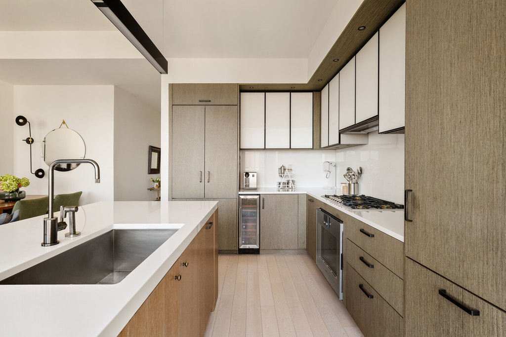 959 First Avenue, Unit 17C photo 3