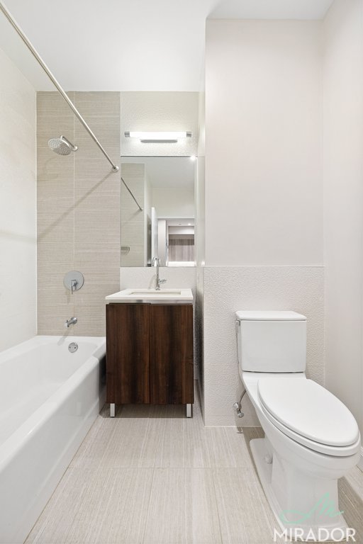 15 Park Row, Unit 14G photo 9