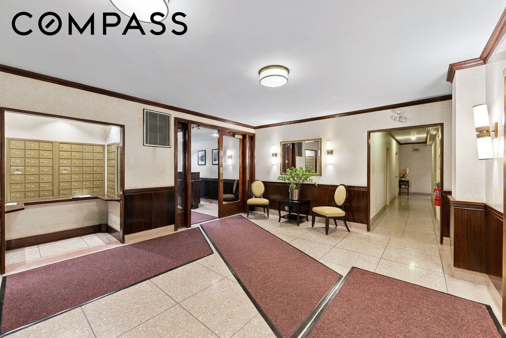 240 East 46th Street, Unit 2D photo 15