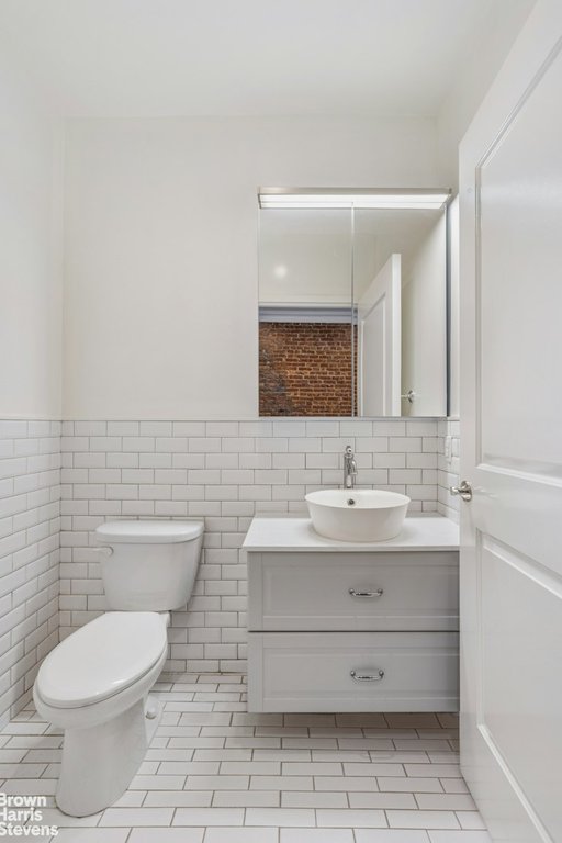 236 West 112th Street, Unit 2 photo 11