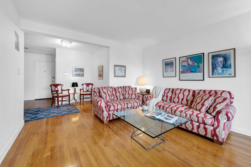 220 Berkeley Place, Unit 6DE photo 2