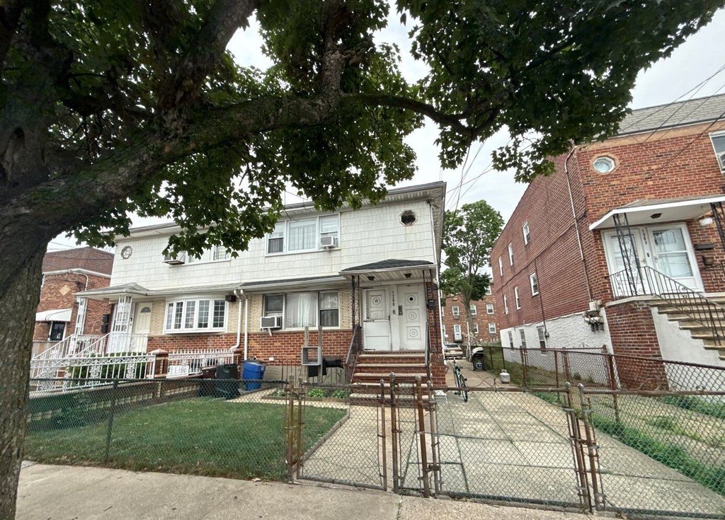 1299 East 92nd Street – For Sale photo 4