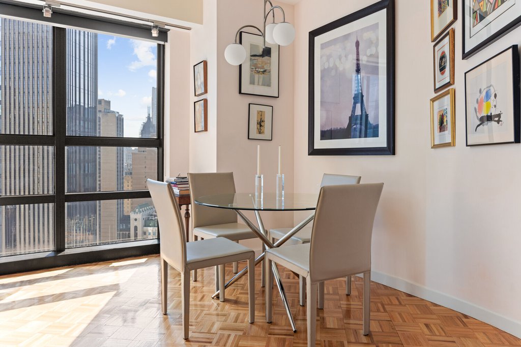 146 West 57th Street, Unit 39C photo 2