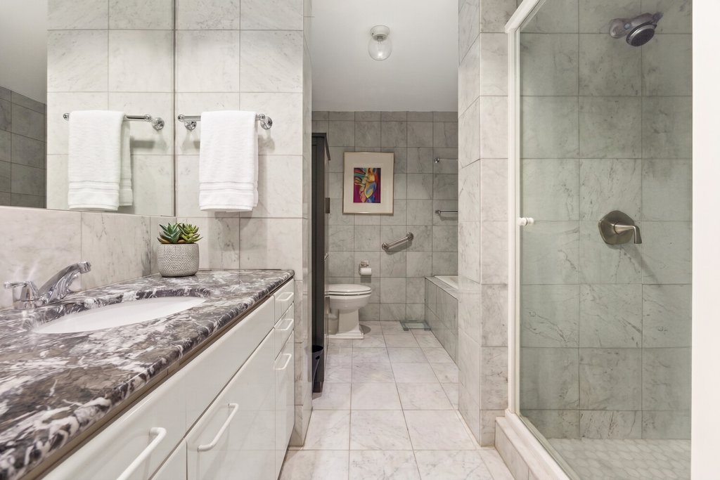 146 West 57th Street, Unit 39C photo 5