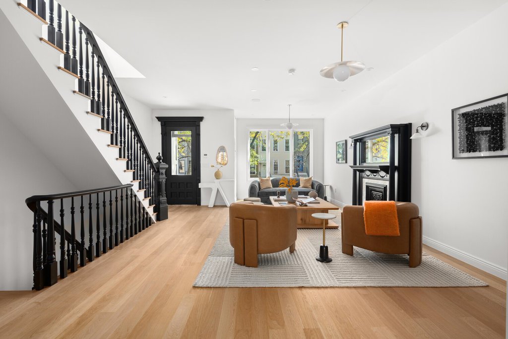 1179 Jefferson Avenue – For Sale