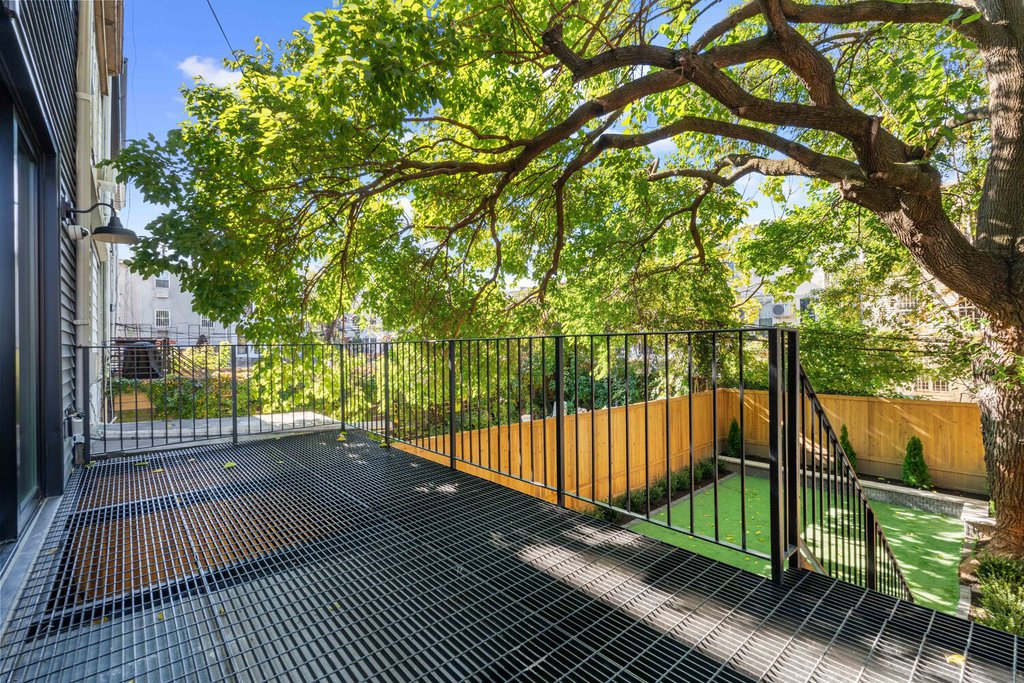 1179 Jefferson Avenue – For Sale photo 22