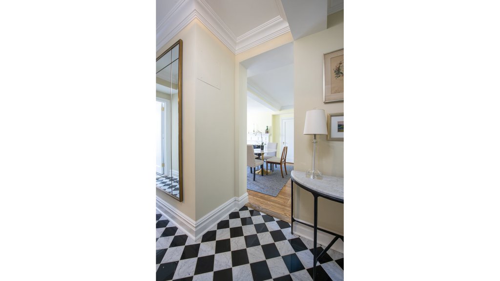 315 East 68th Street, Unit 12N photo 6