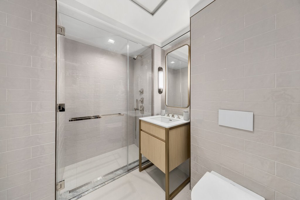 150 West 82nd Street, Unit 4E photo 4