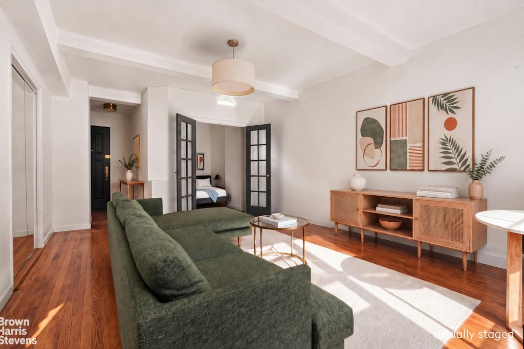 161 West 16th Street, Unit 5A