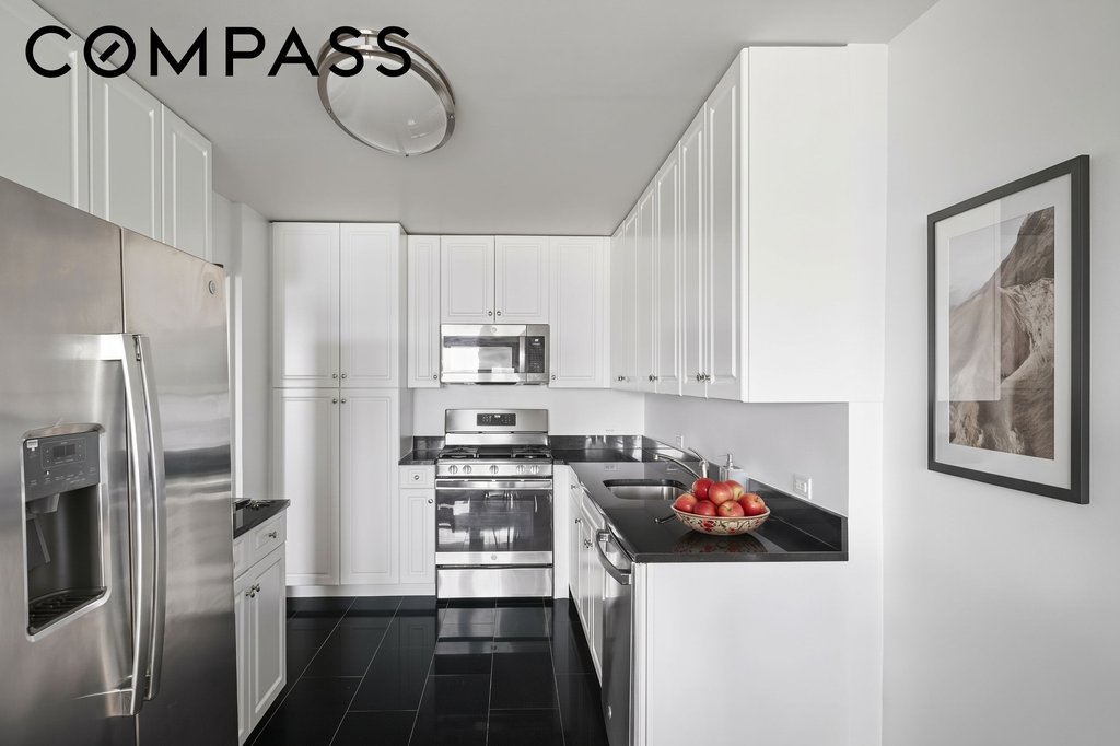 2500 Johnson avenue, Unit 18M photo 3