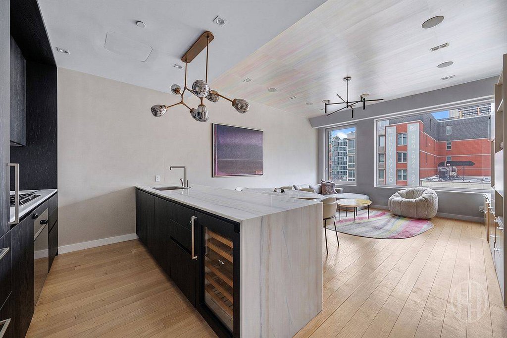 32 East 1st Street, Unit D4 photo 5