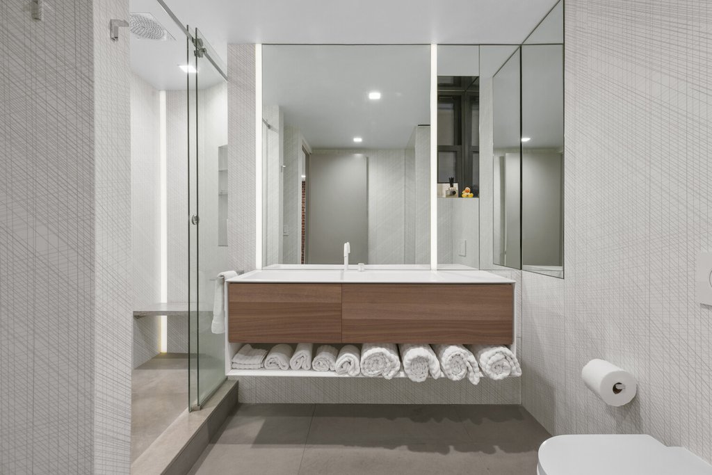 250 West 16th Street, Unit 3D photo 8