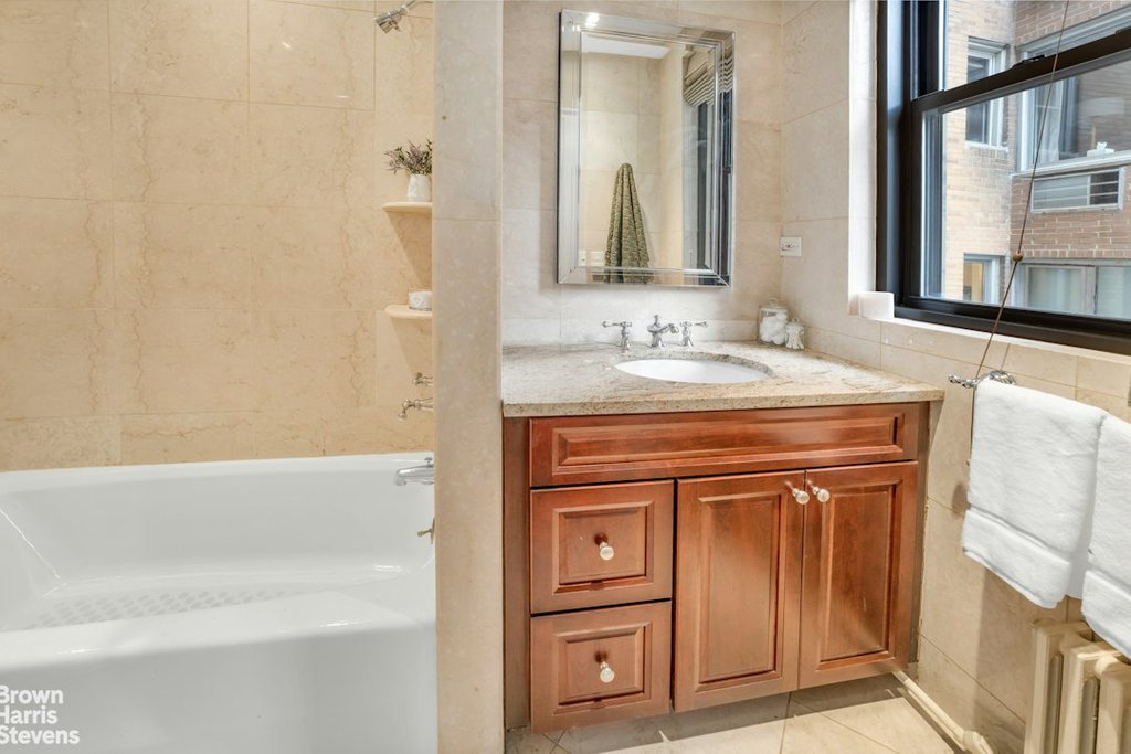 128 Central Park South, Unit 11D photo 7