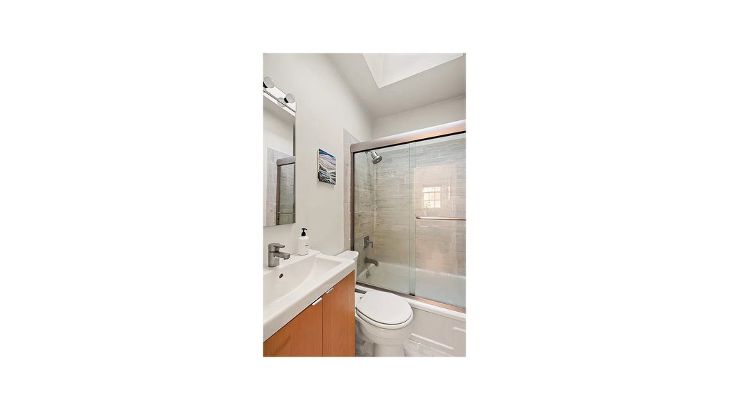 725 Greenwich Street, Unit J7 photo 12