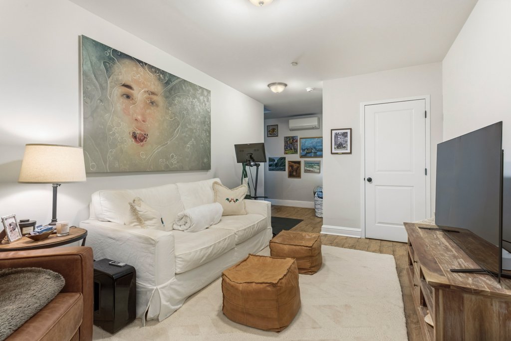36 Conselyea Street, Unit 1C photo 7