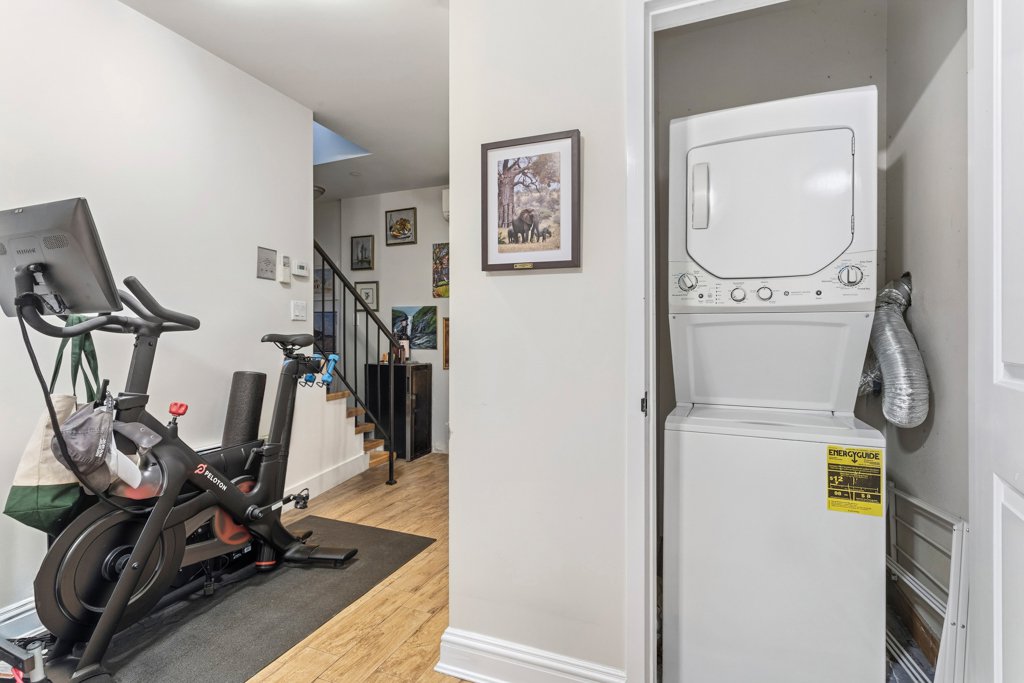 36 Conselyea Street, Unit 1C photo 10