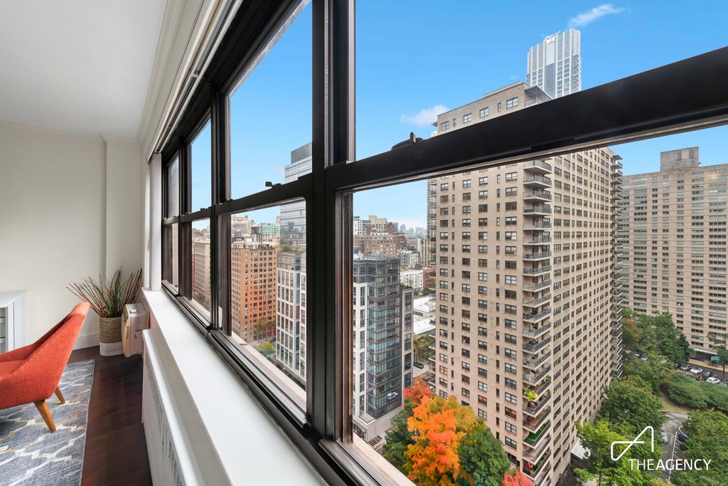 185 West End Avenue, Unit 22J photo 4