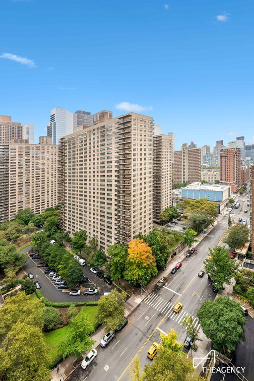 185 West End Avenue, Unit 22J photo 10
