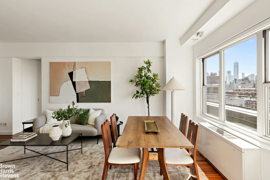 33 Greenwich Avenue, Unit 12B photo 5
