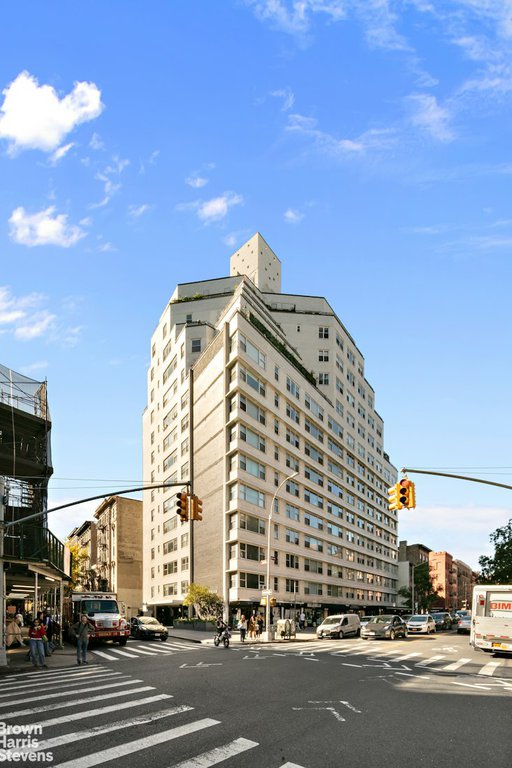 33 Greenwich Avenue, Unit 12B photo 23