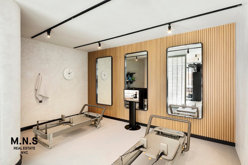 880 Atlantic Avenue, Unit 13A photo 30