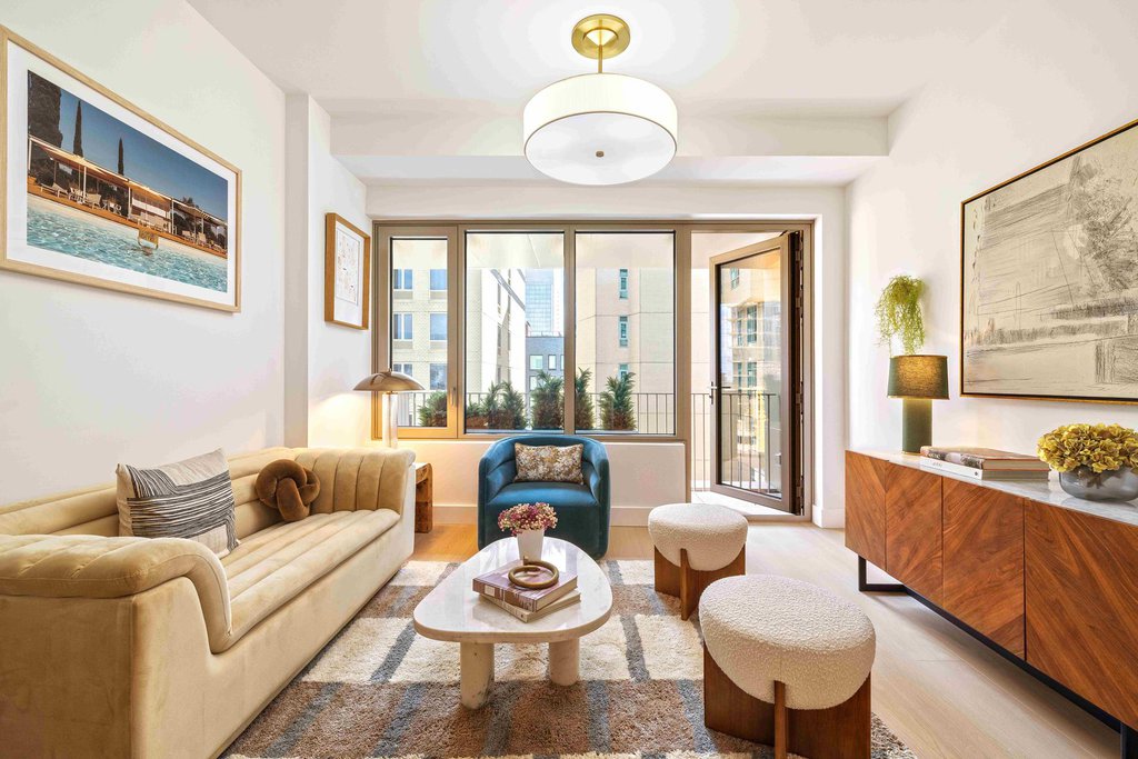24-01 Queens Plaza North, Unit 1008