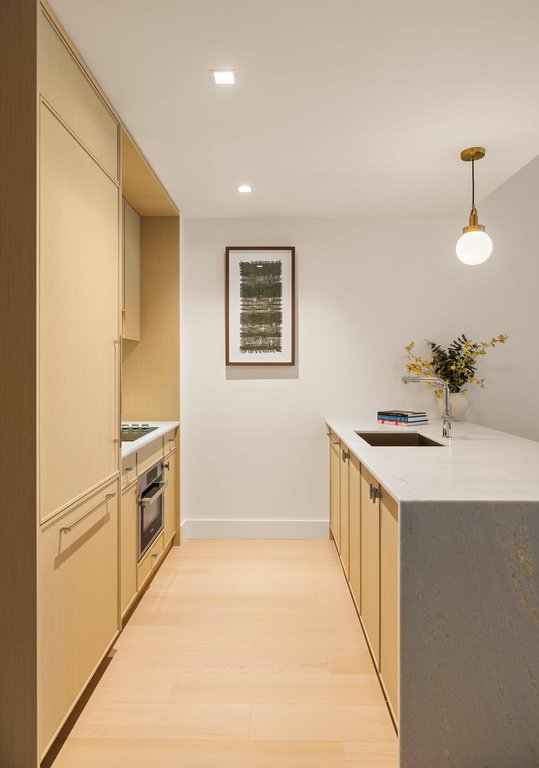 24-01 Queens Plaza North, Unit 1008 photo 2