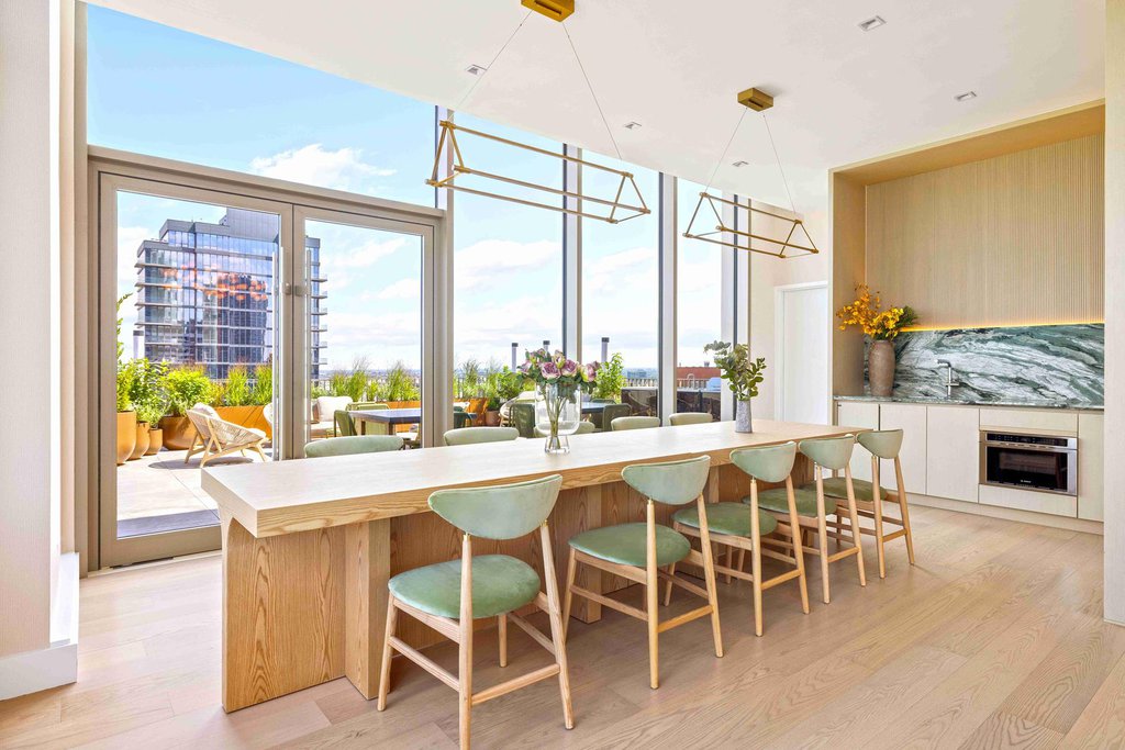 24-01 Queens Plaza North, Unit 1008 photo 13
