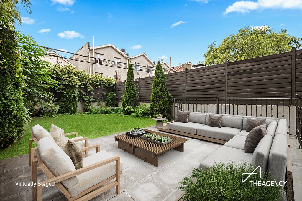 366 Gates Avenue, Unit 1B