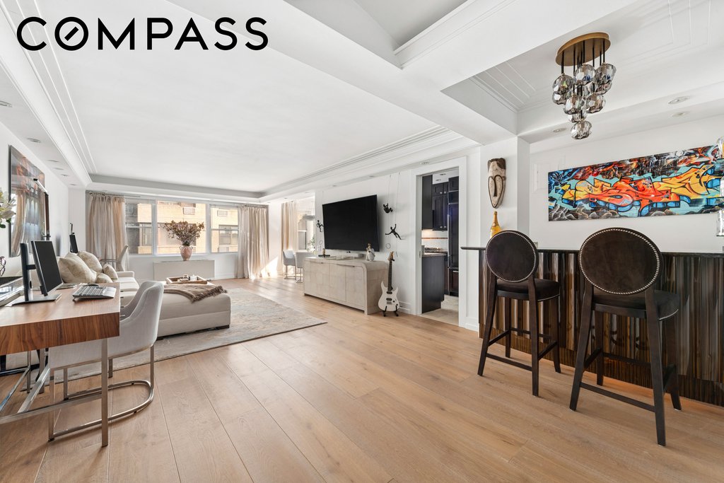 1025 Fifth Avenue, Unit 9FS