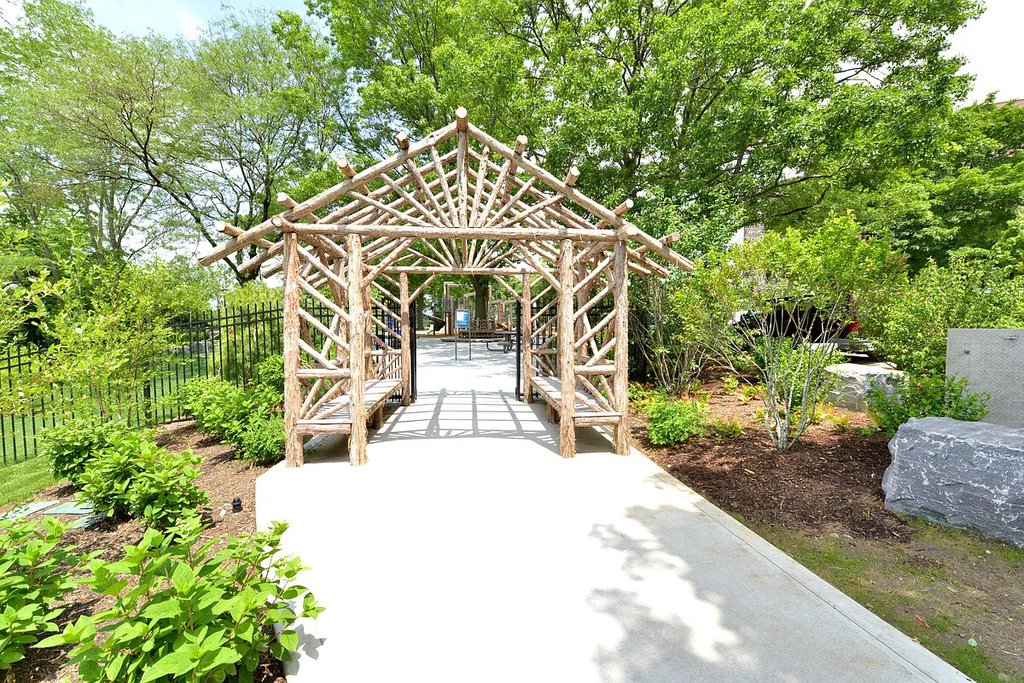 5900 Arlington Avenue, Unit 18M photo 15