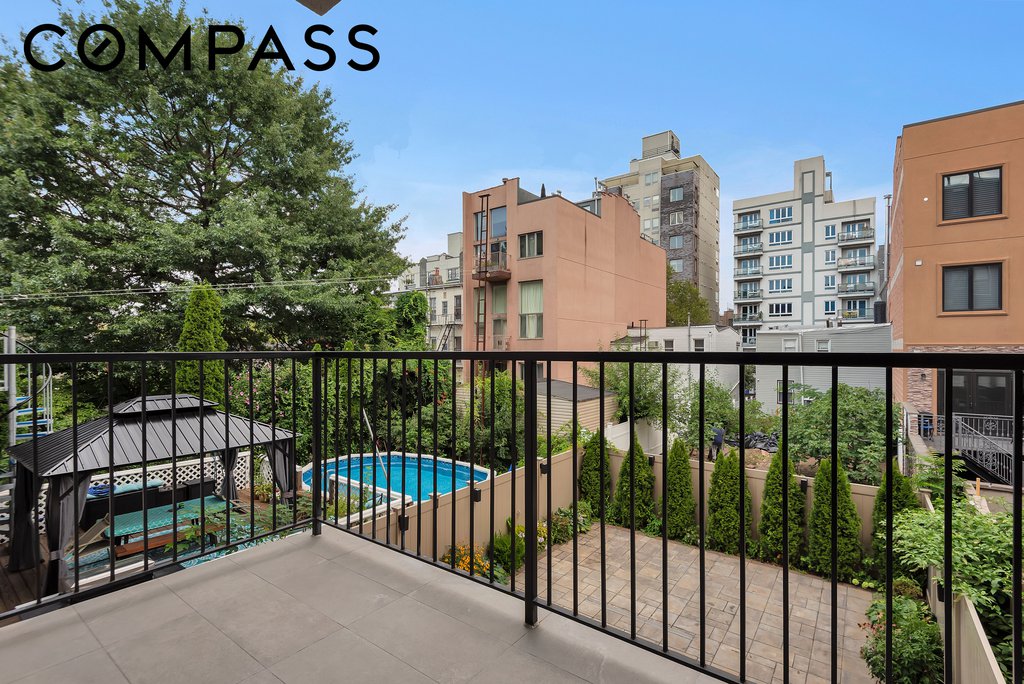 145 Conselyea Street, Unit B photo 5