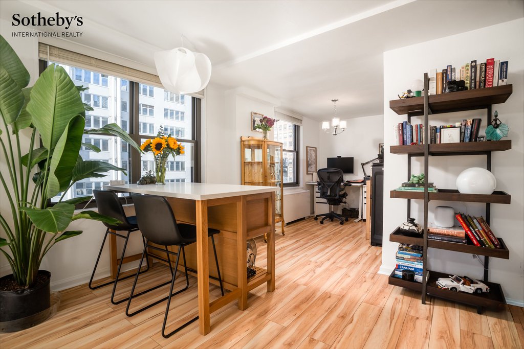 35 East 38th Street, Unit 12B photo 3