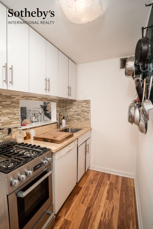 35 East 38th Street, Unit 12B photo 6